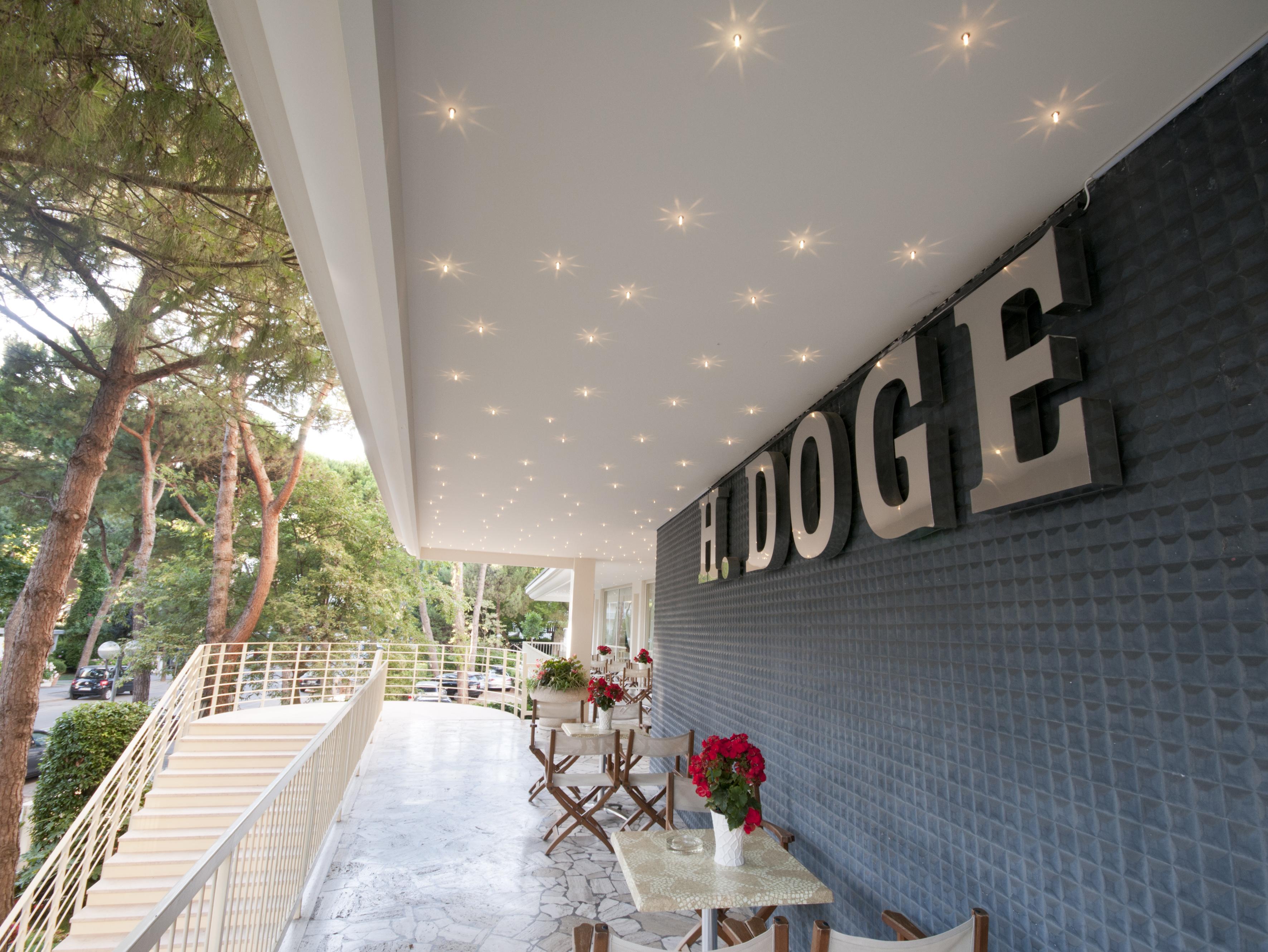 Hotel Doge Milano Marittima Exteriör bild