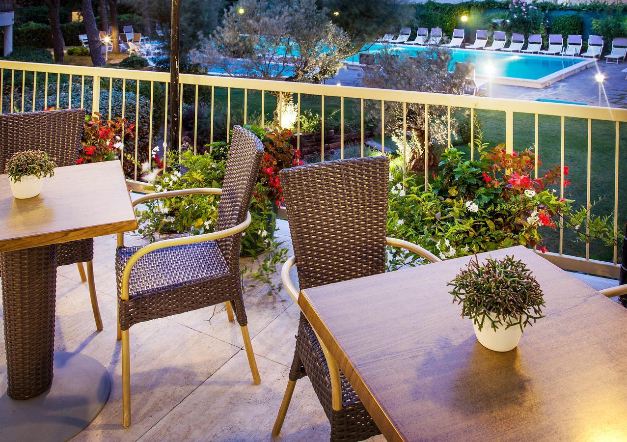 Hotel Doge Milano Marittima Exteriör bild